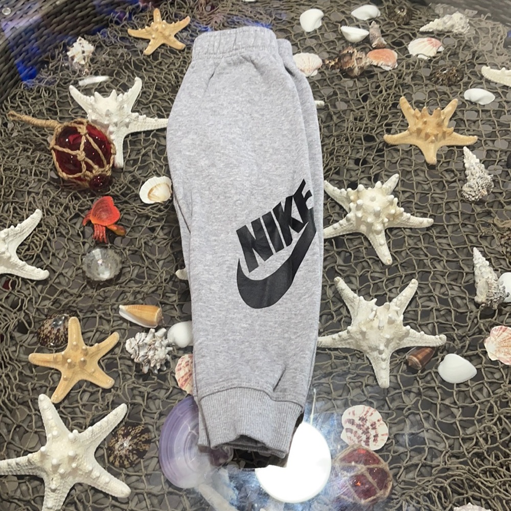 Nike sweats xs/4